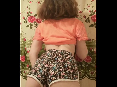 ❤️ Giovane pupa sexy fa uno striptease riprendendo i suoi pantaloncini alla telecamera ❤ Porno fbal it.3dhentaix.ru ❌❤