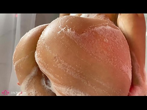 ❤️ Brunetta masturba la figa con il vibratore fino ad un intenso orgasmo sotto la doccia ❤ Porno fbal it.3dhentaix.ru ❌❤