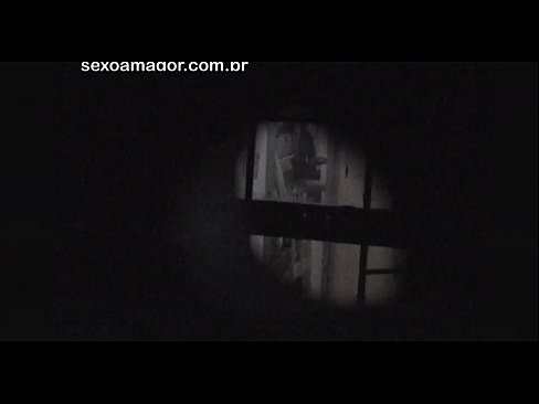 ❤️ Blondie viene segretamente filmato da un voyeur del quartiere nascosto dietro mattoni cavi ❤ Porno fbal it.3dhentaix.ru ❌❤